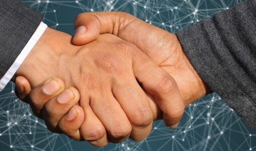 Avanade Announces Agreement to Acquire QUANTIQ